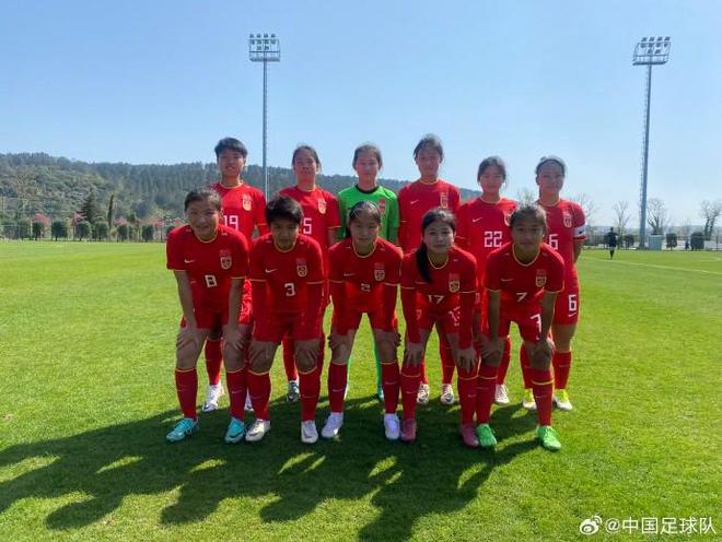 欧足联U16女足国际邀请赛：中国U15女足选拔队1-2巴拉圭队